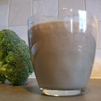 Blueberry Broccoli Smoothie: Cancer Preventing