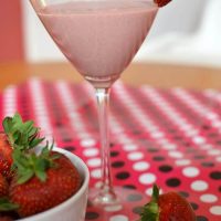 Easy Strawberry Shortcake Smoothie