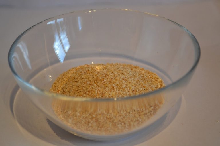 10 Incredible Benefits Of Oats (Guide To Types, Prep, Cooking, Skin care)