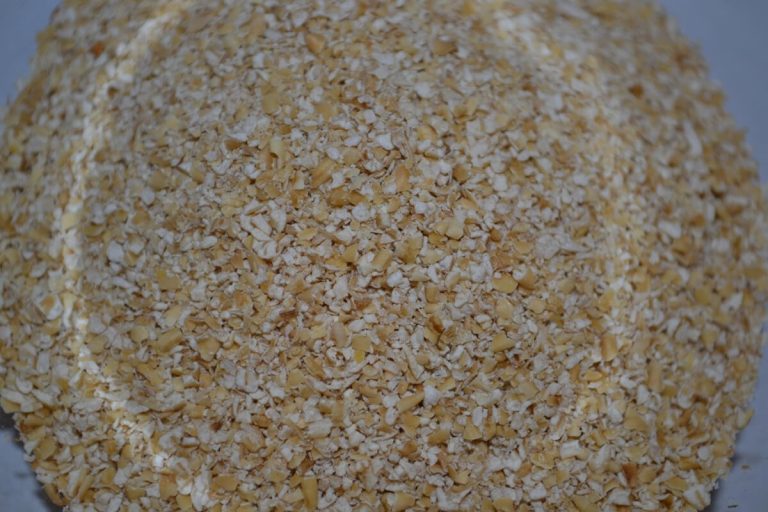 10 Incredible Benefits Of Oats (Guide To Types, Prep, Cooking, Skin care)