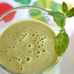 This cool breeze mint and pineapple smoothie will refresh you first thing in the morning.