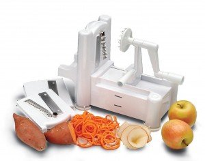 Paderno World Cuisine A4982799 Tri-Blade Plastic Spiral Vegetable Slicer