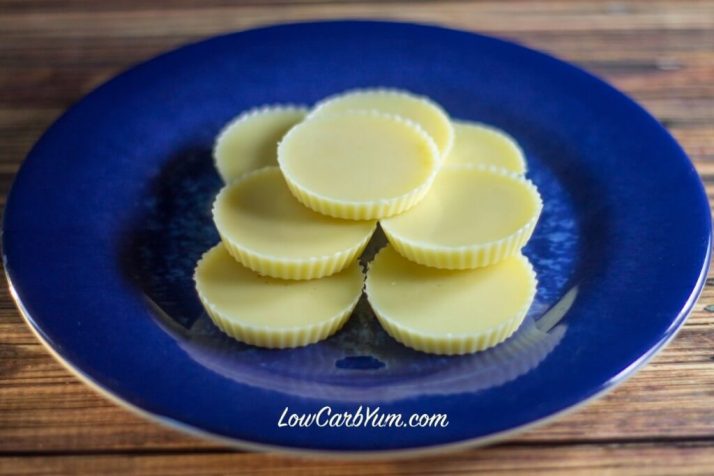 WHITE CHOCOLATE FAT BOMBS FOR KETO DIET