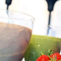 Strawberry Rhubarb Pie Smoothie