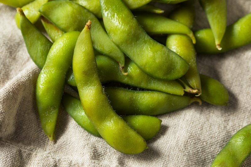 34 High Protein Vegetables You Probably Already Eat; Raw Green Organic Edamame Soy Beans