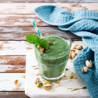 Healthy green pistachios smoothie