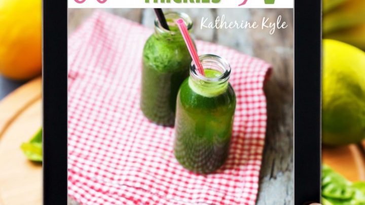 80 Green Thickies Recipe Book with background