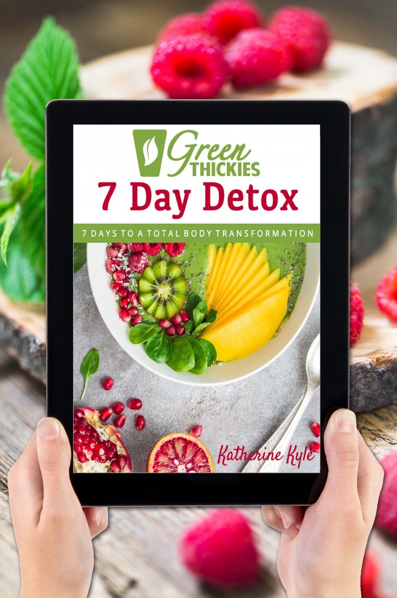 Strawberry Rhubarb Pie Smoothie (Green Smoothie/Green Thickie) Green Thickies 7 Day Detox With Background