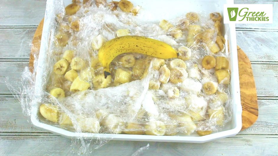 How To Keep Bananas From Turning Brown (10 Genius Hacks) - 11